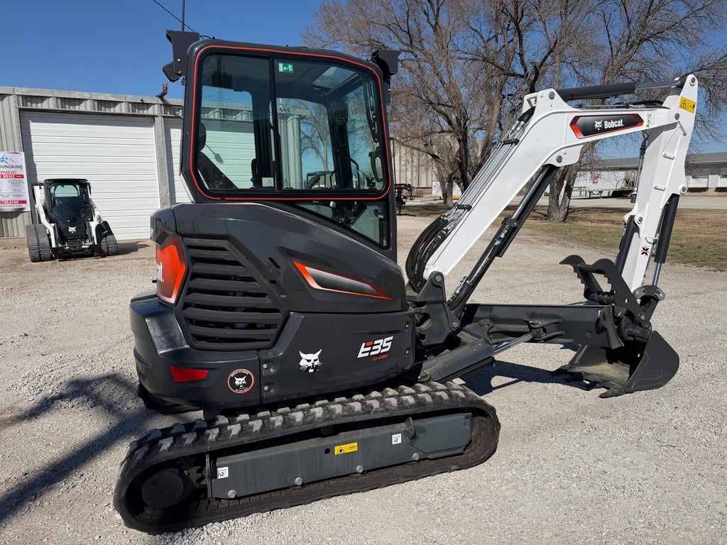 Bobcat E35 Mini Excavator