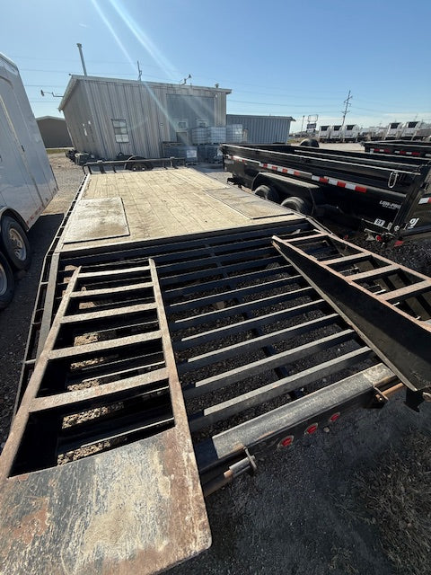 PJ 25' Deckover Trailer