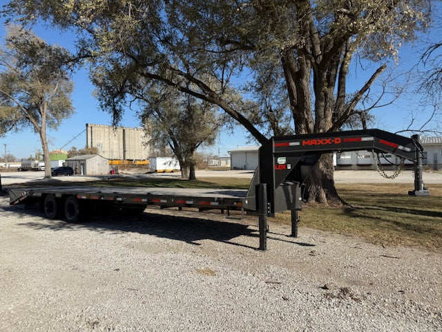 Maxx-D Gooseneck 30' Deckover Trailer