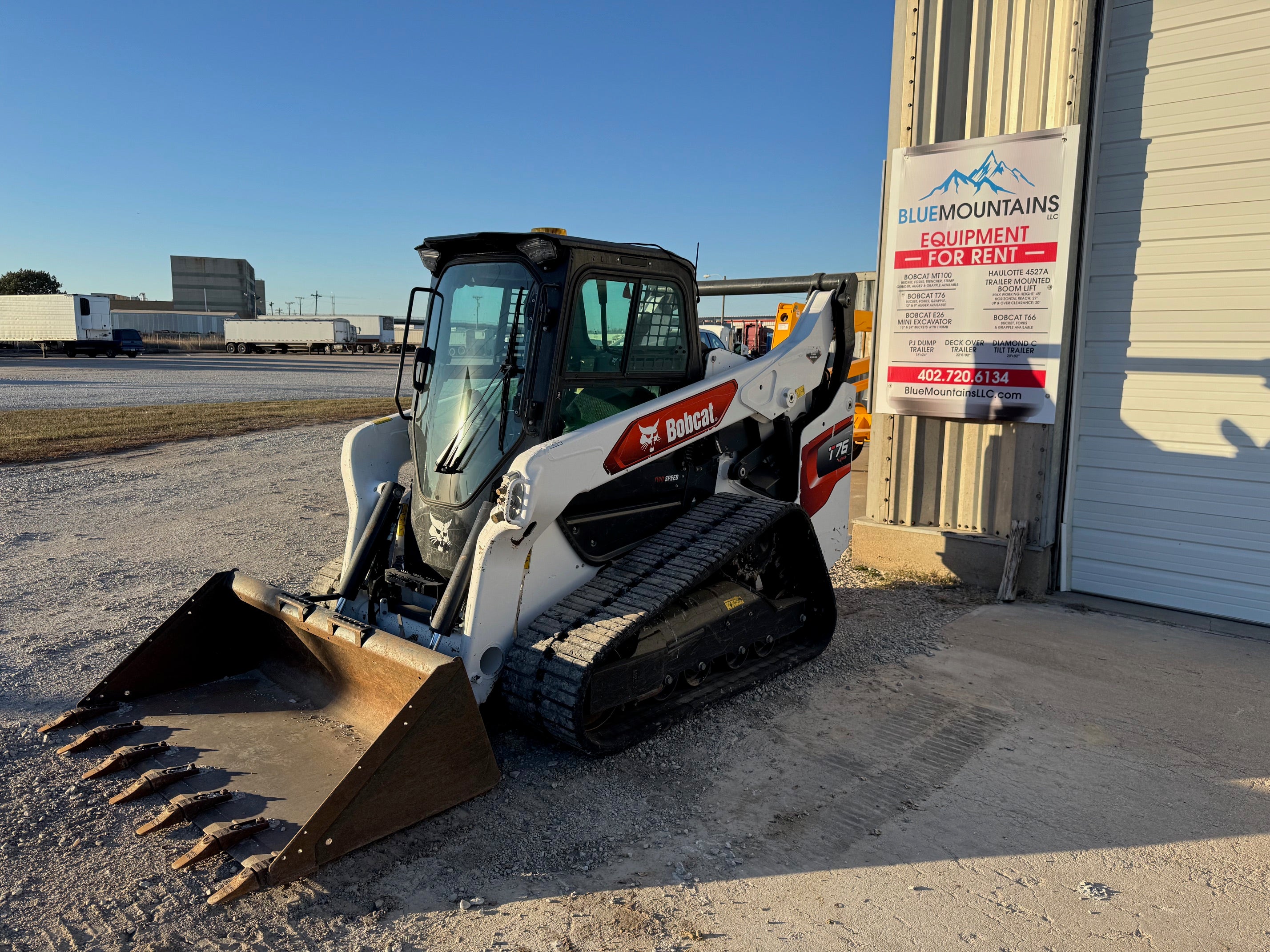 Bobcat T76 Track Loader